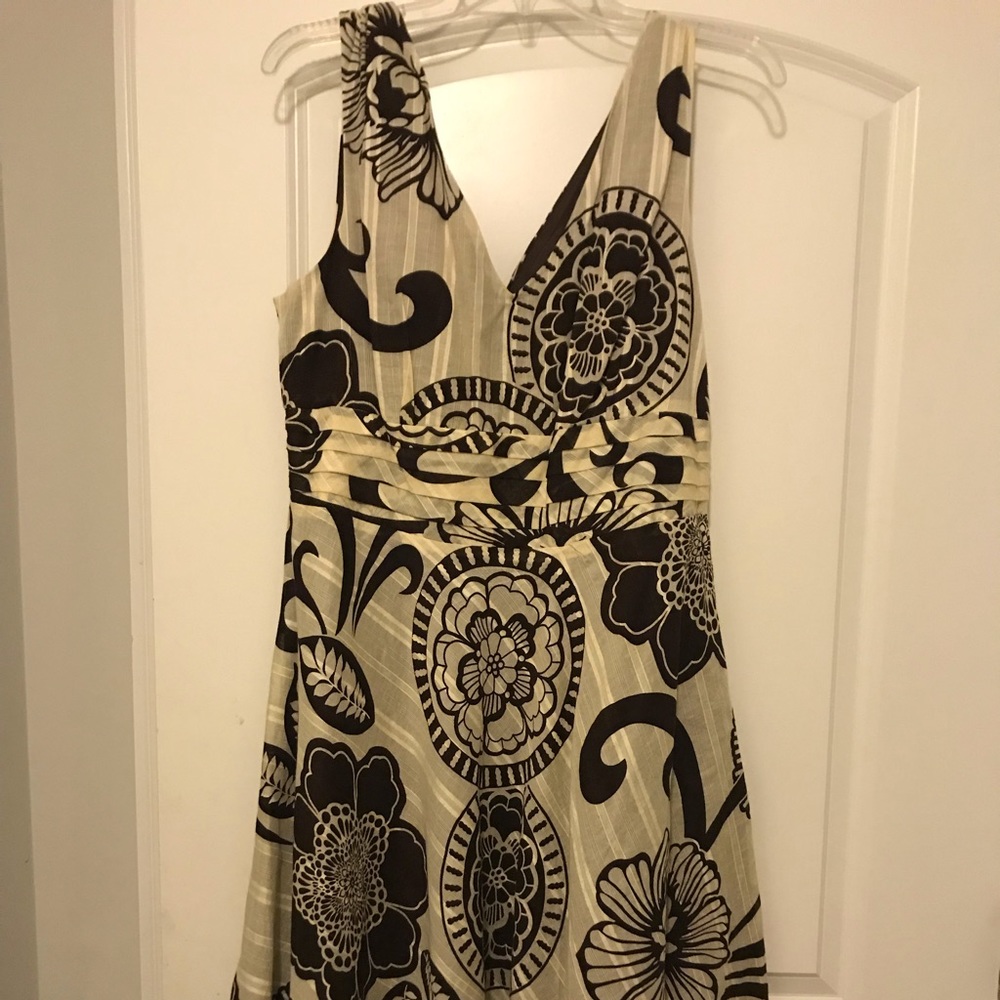 Bobbie bee knee length dress